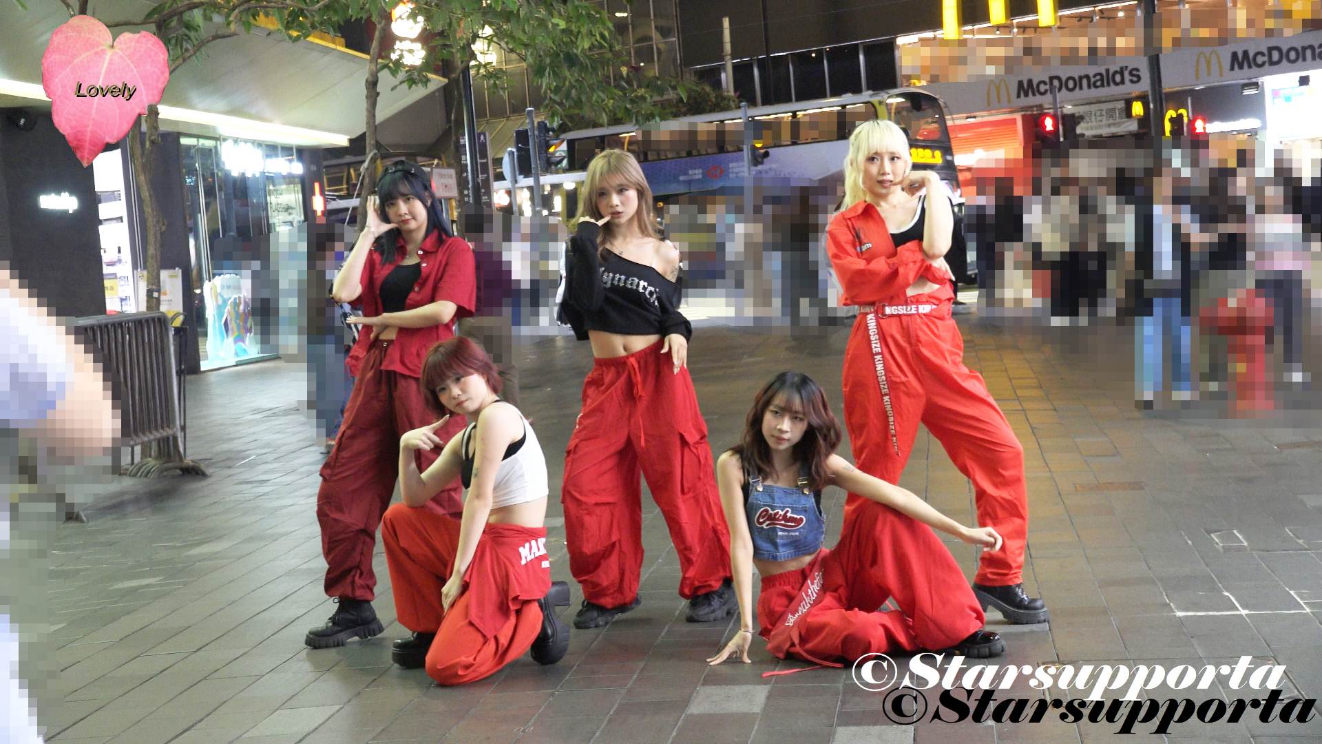 20251205 KPOP dance @ 香港銅鑼灣H&M對出